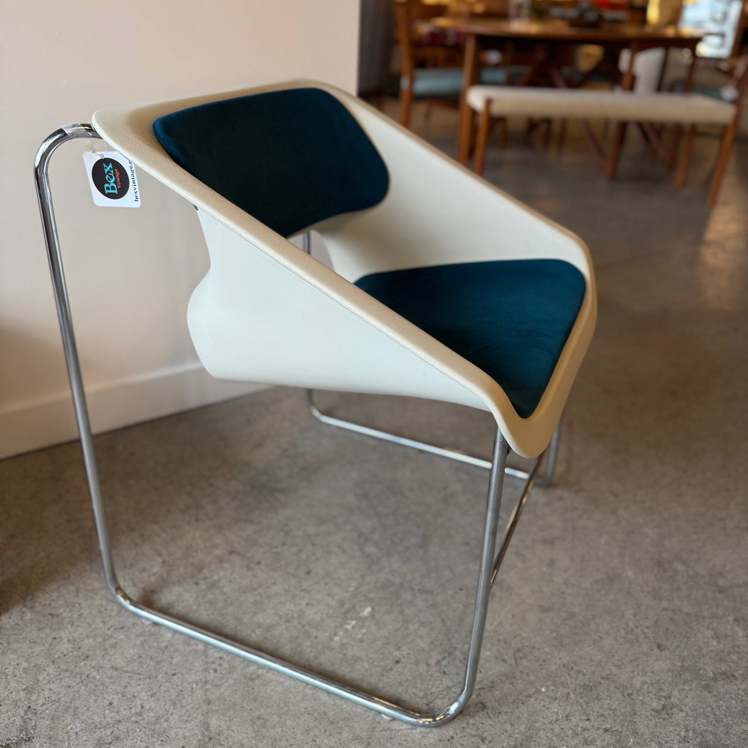 SALE • Artopex Lotus Chair