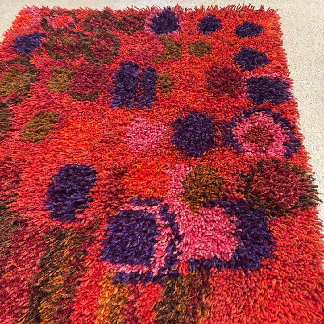 Fuchsia Orange + Olive Rya