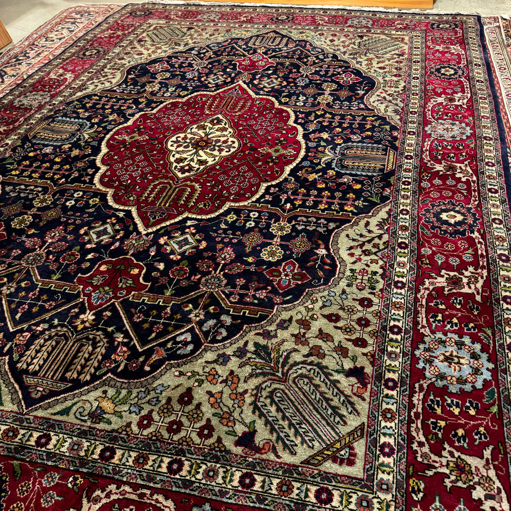 SALE • Tabriz City of Art Persian Rug 11’3 x 7’9