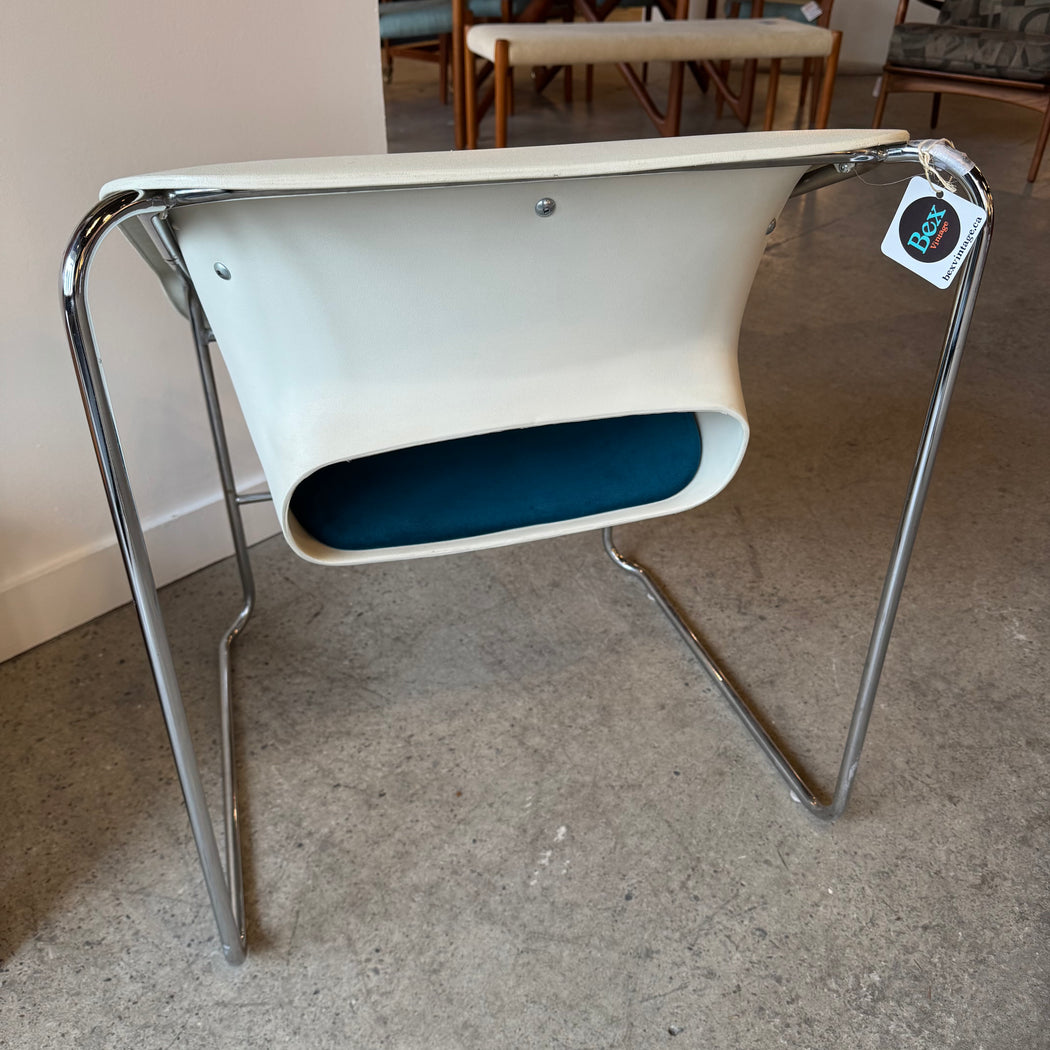 SALE • Artopex Lotus Chair