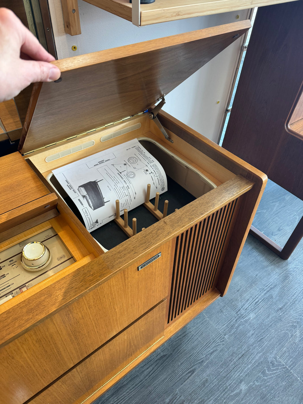 Grundig Stereo With Bluetooth