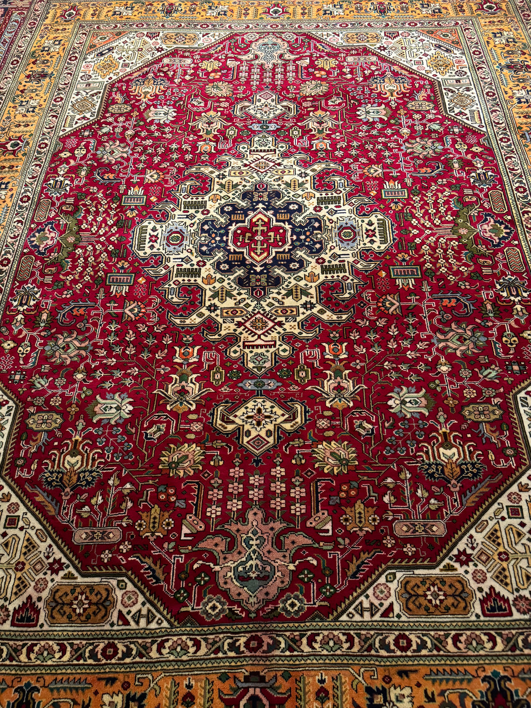SALE • Tabriz Persian Rug 8’1x 10’6