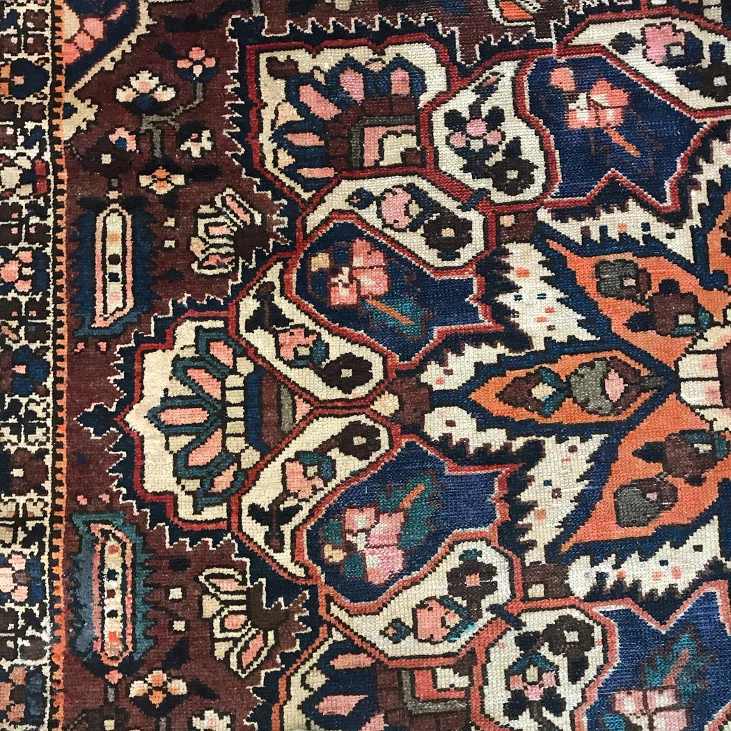 Bakhtiari Persian Rug